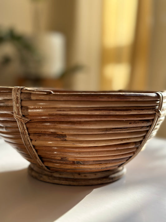Coiled cane fruit bowl - Large